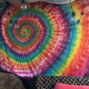 Selling 3 separate tie dye sheet for sale!